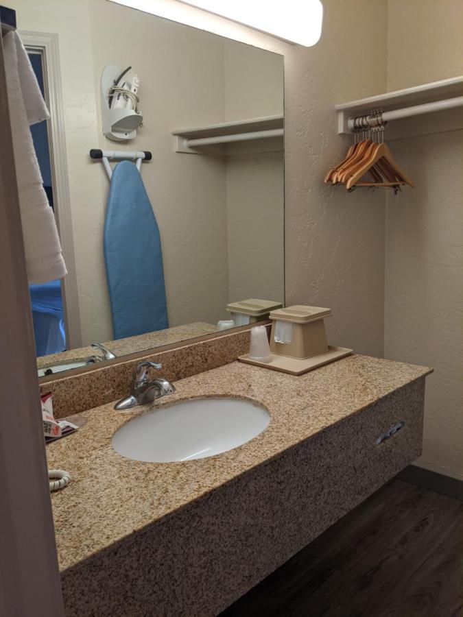Atrium Inn Fort Stockton Esterno foto